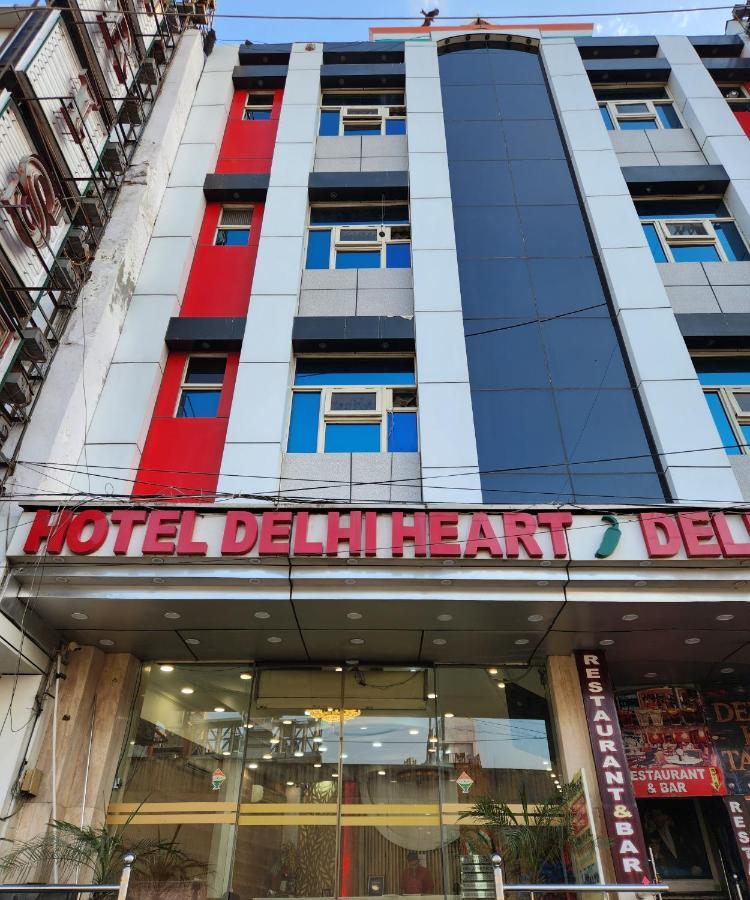 Capital O 6408 Hotel Delhi Heart Нью-Дели Экстерьер фото